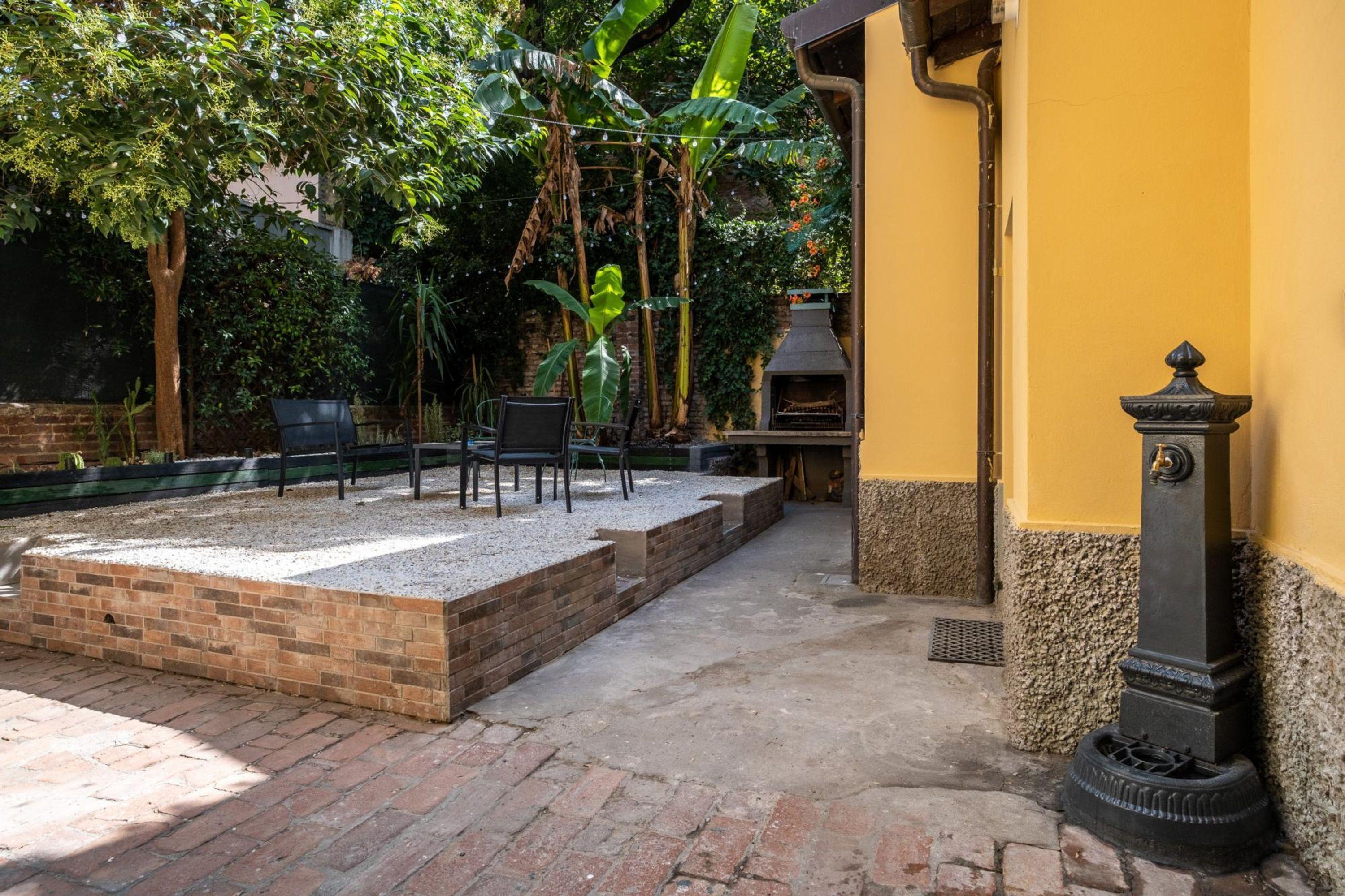 Il Giardino Segreto Di Orfeo By Wonderful Italy, Bologna